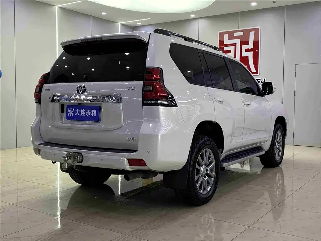 Toyota Prado 2018 — фото 17
