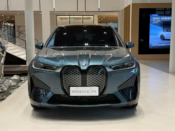 BMW iX 2024