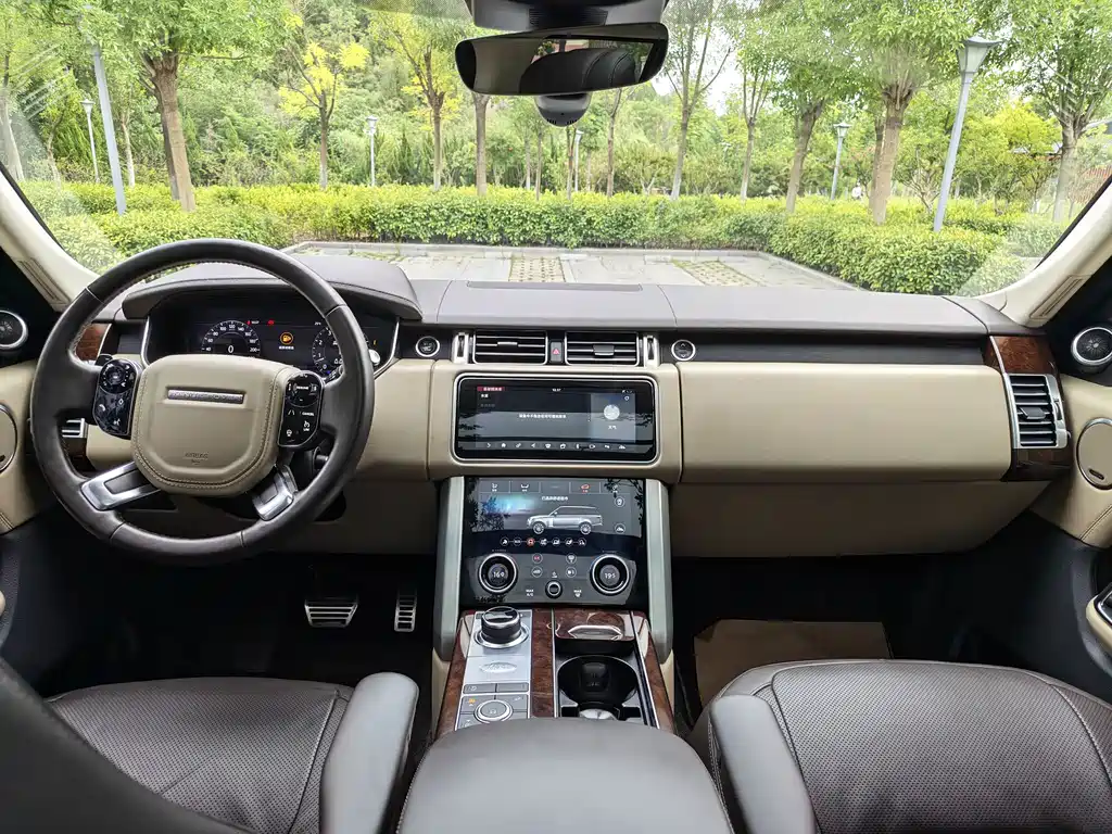 Land Rover Range Rover 2019 — фото 11