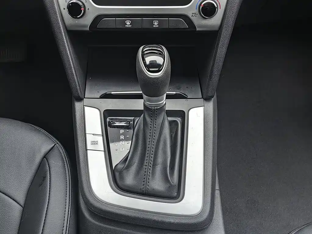 Hyundai Celesta 2016 — фото 13
