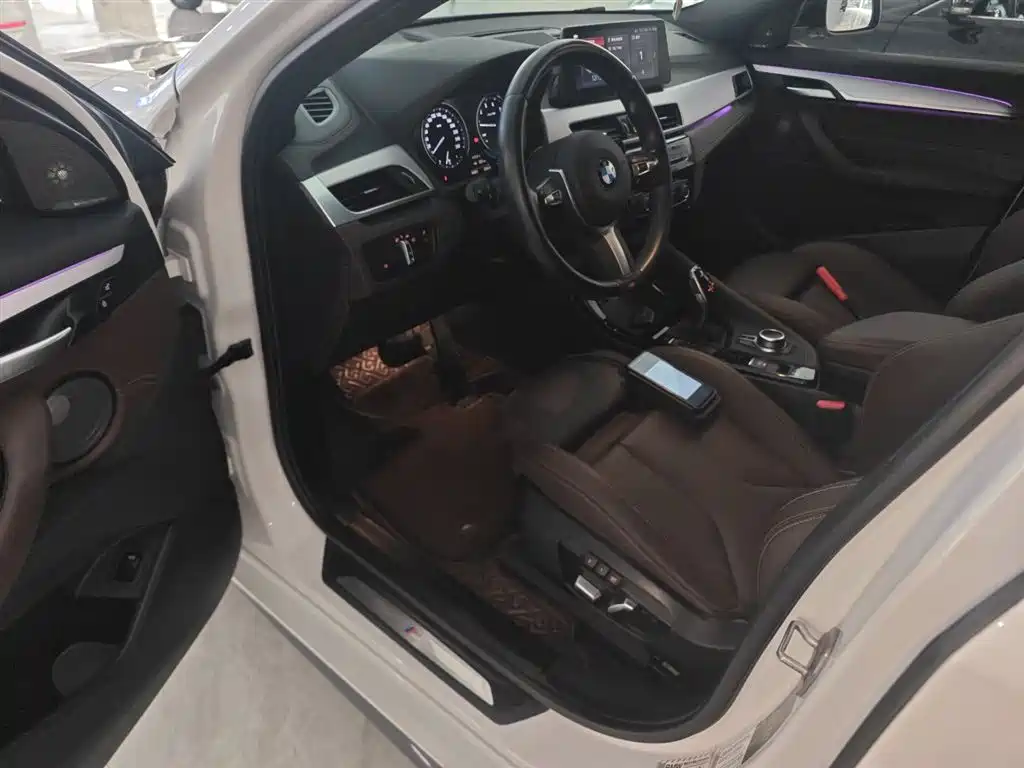 BMW X2 2021 — фото 16
