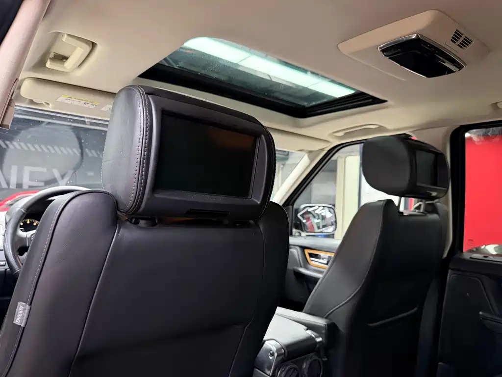 Land Rover Sport 2013 — фото 17