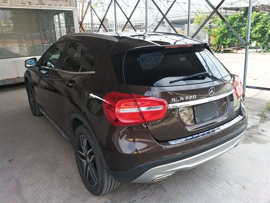 Mercedes-Benz GLA 2016 — фото 5