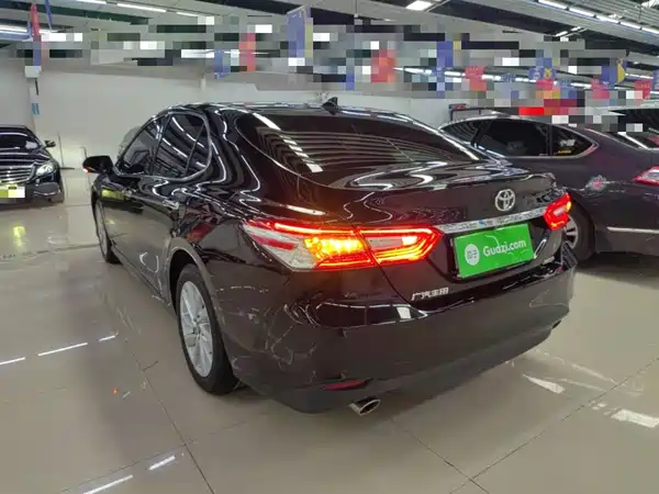 Toyota Camry 2021