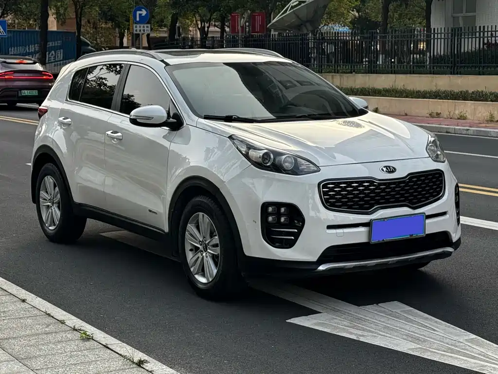 Kia KX5 2016 — фото 3