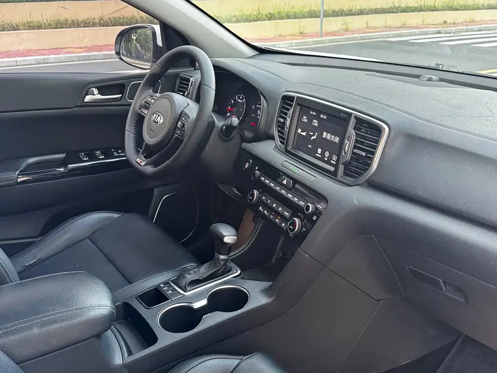 Kia KX5 2016 — фото 12