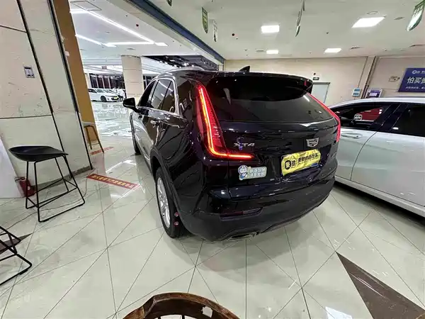 Cadillac XT4 2022