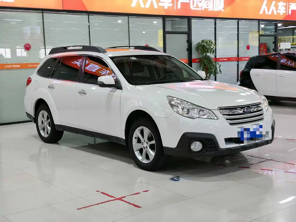 Subaru Outback 2013 — фото 3