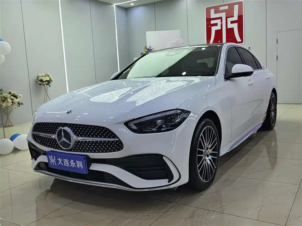 Mercedes-Benz C-Class 2023 — фото 1