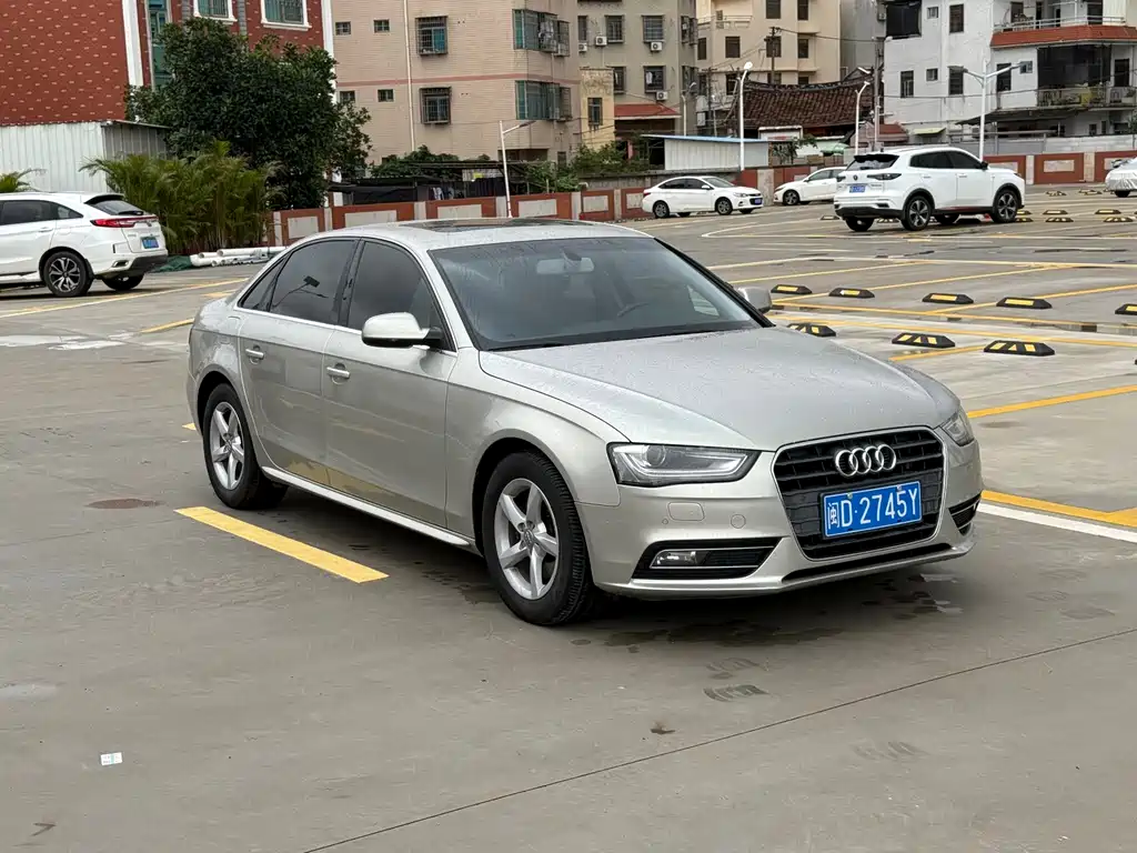 Audi A4L 2015 — фото 3