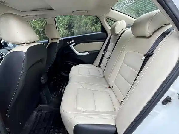 Changan Yuexiang V7 2016