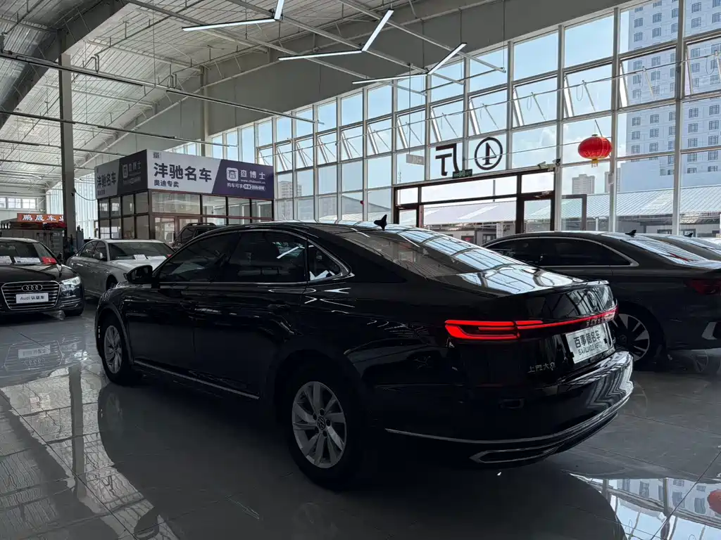 Volkswagen Passat 2023
