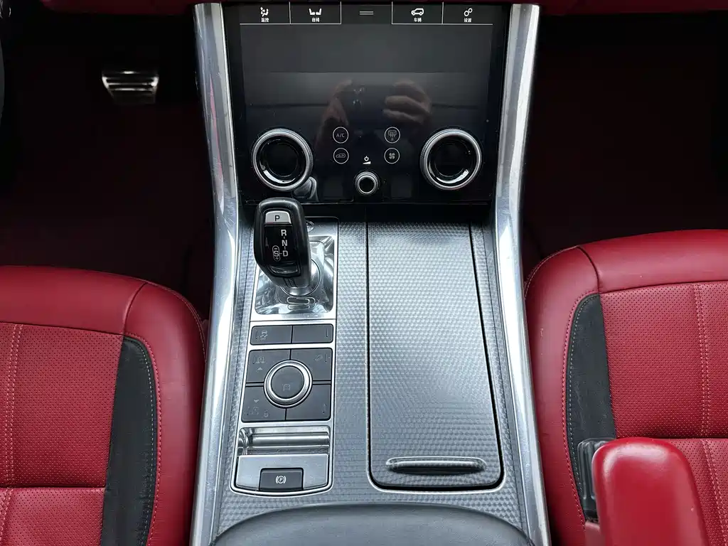 Land Rover Sport 2020 — фото 6