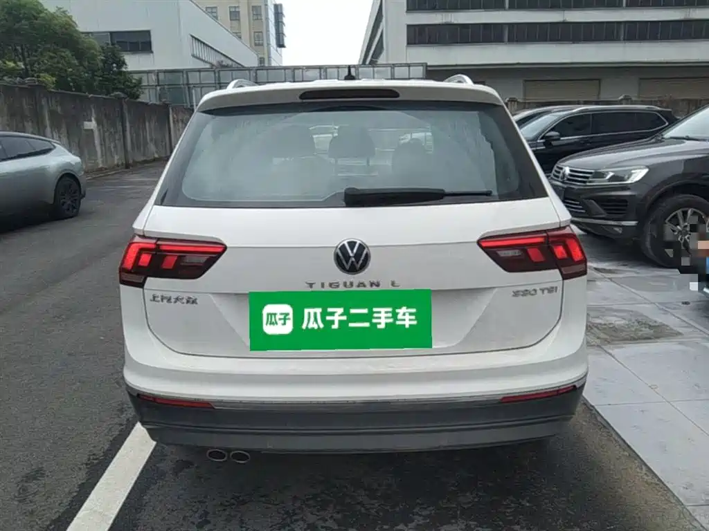 Volkswagen Tiguan L 2021 — фото 6
