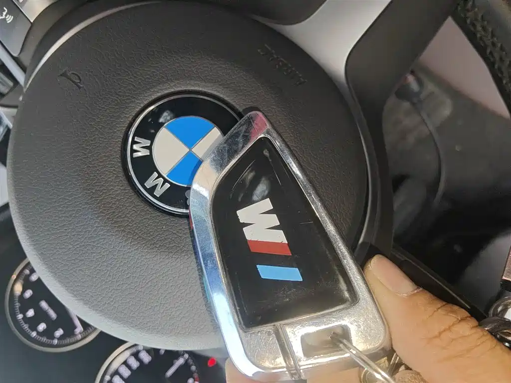 BMW X1 2021 — фото 12