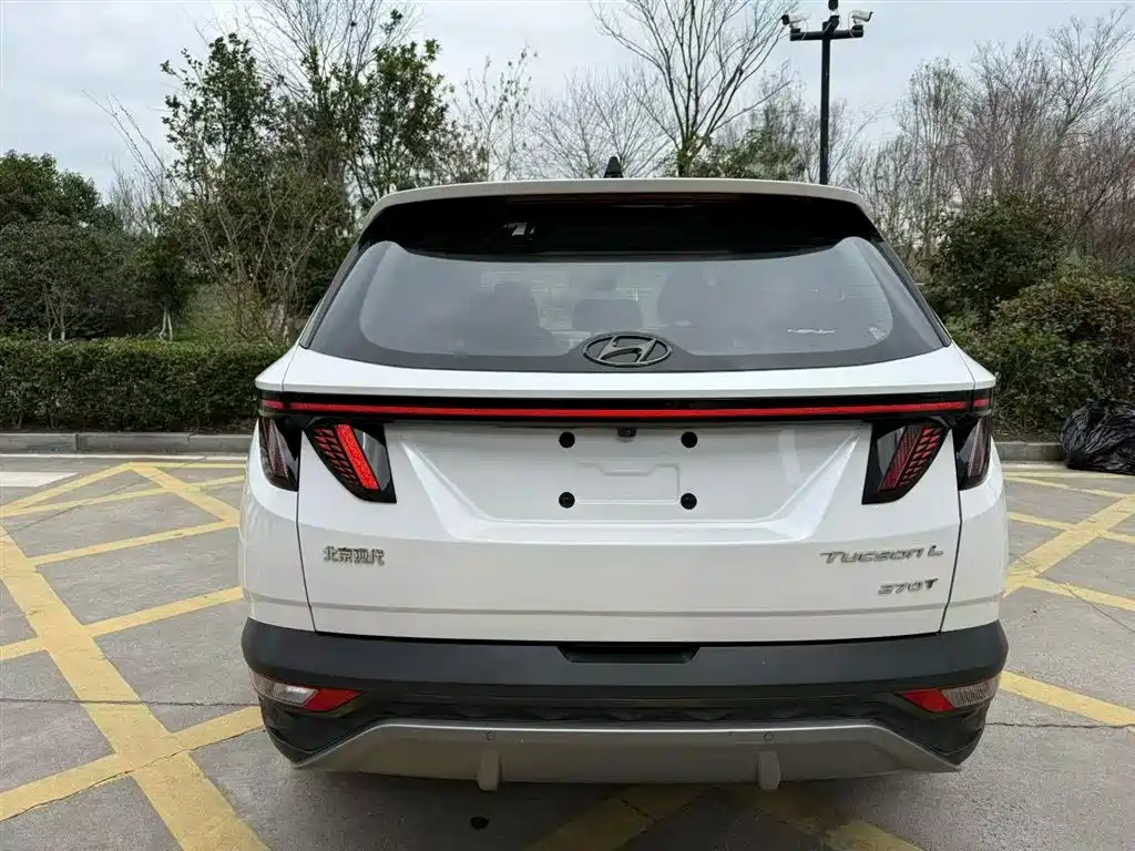 Hyundai Tucson 2022 — фото 13