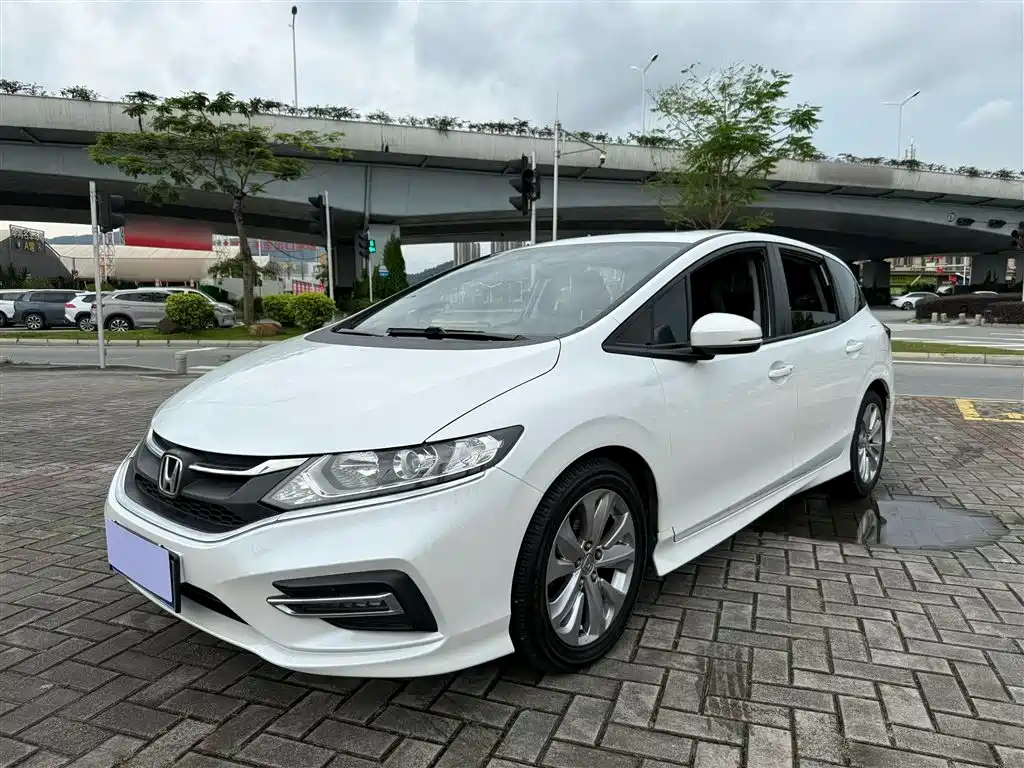 Honda Jade 2018
