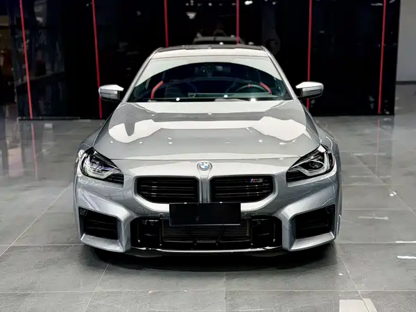 BMW M2 2025