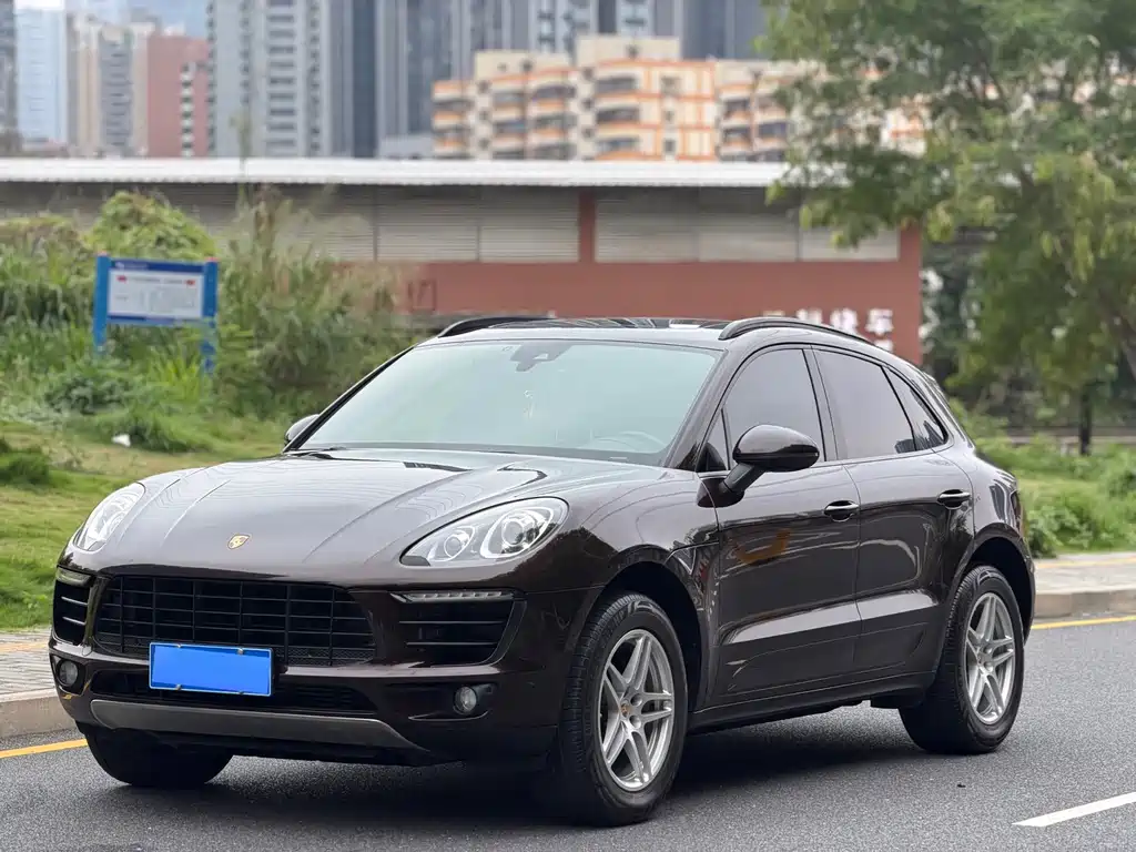 Porsche Macan 2018 — фото 1