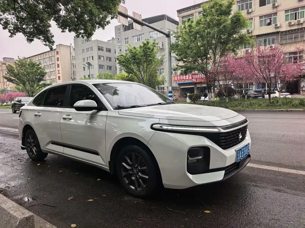 Baojun RC-5 2021 — фото 2