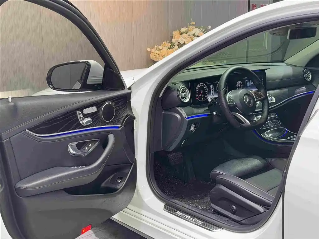 Mercedes-Benz E-Class 2017
