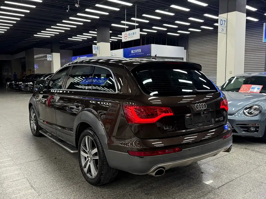 Audi Q7 2015 — фото 6