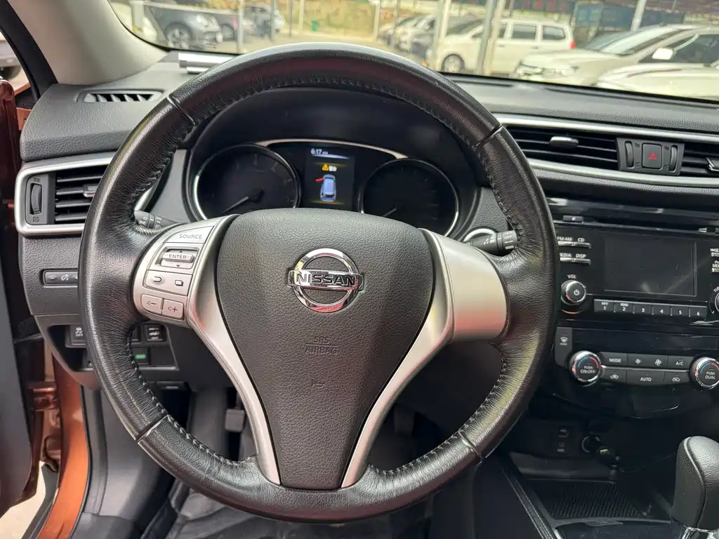 Nissan X-Trail 2015 — фото 8