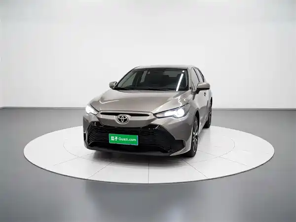 Toyota Frontlander 2024
