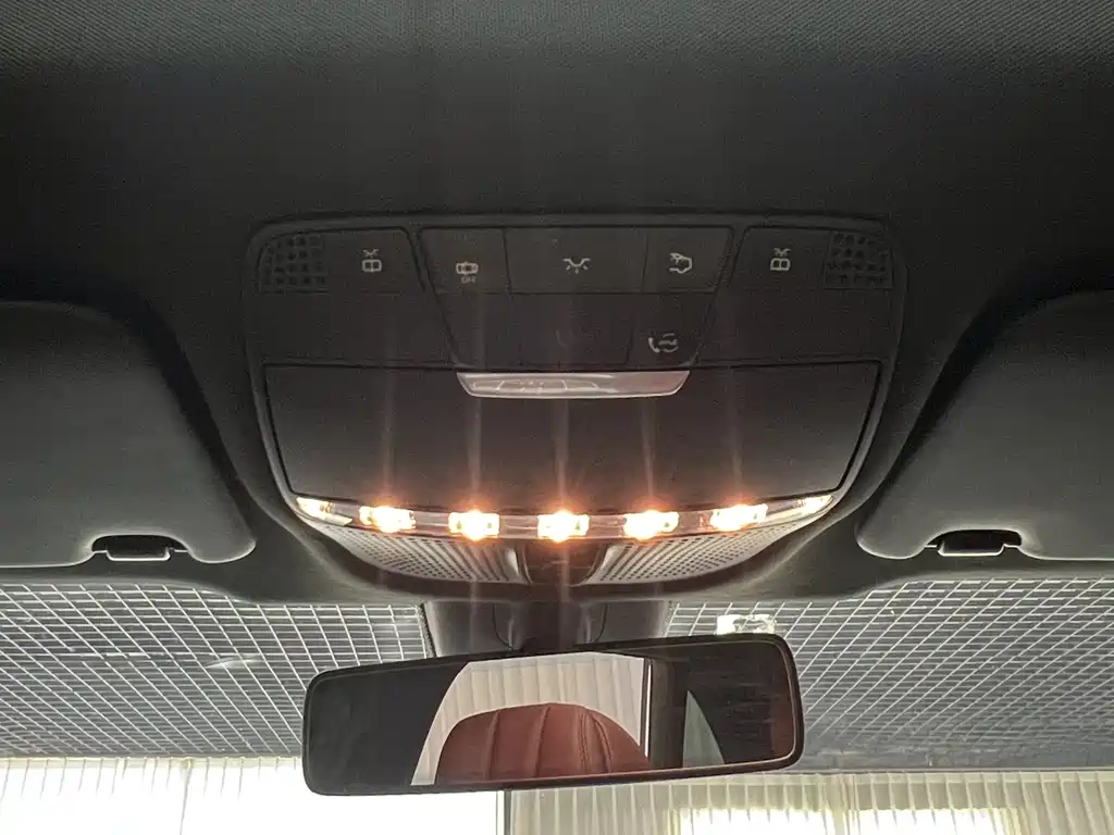 Mercedes-Benz GLC 2020 — фото 17