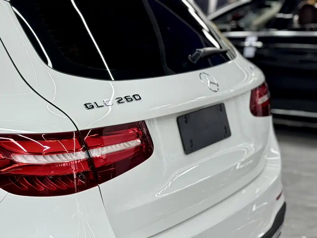 Mercedes-Benz GLC 2016 — фото 18