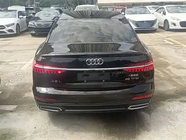 Audi A6L 2020