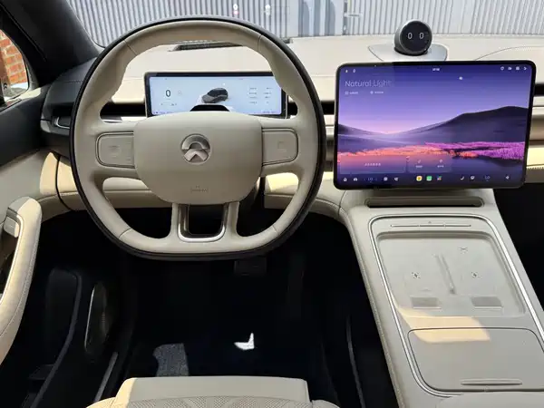 NIO ES6 2025