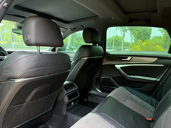 Audi A6L 2021