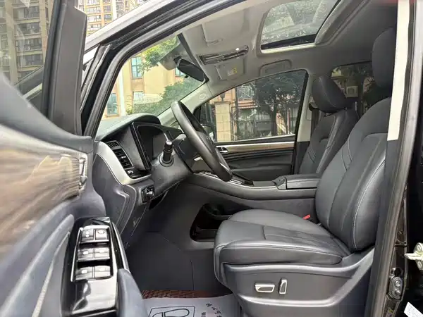 GAC Trumpchi M8 2022