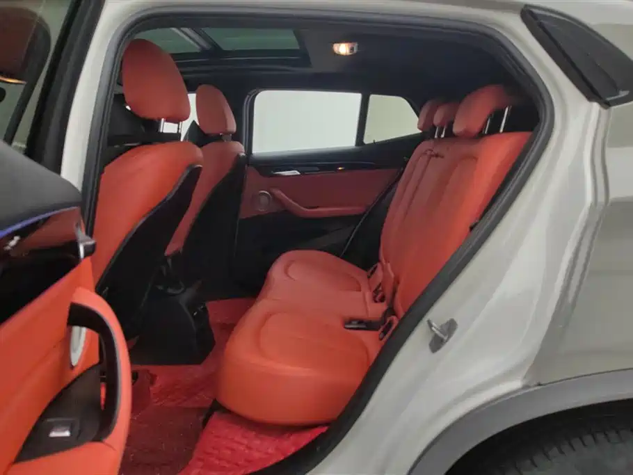 BMW X2 2020 — фото 11
