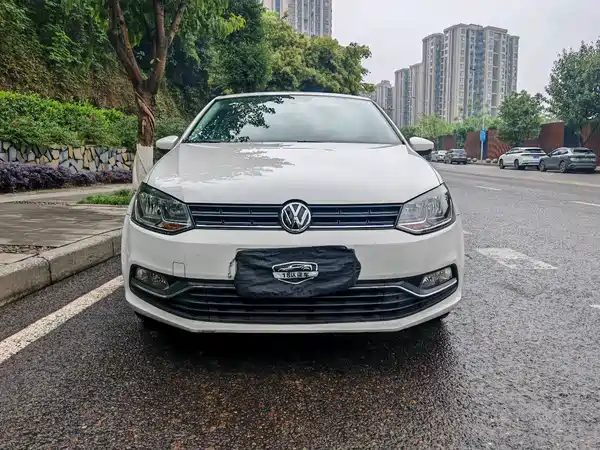 Volkswagen Polo 2016