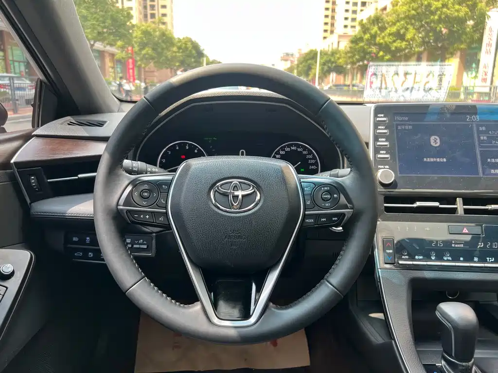 Toyota Avalon 2020 — фото 14
