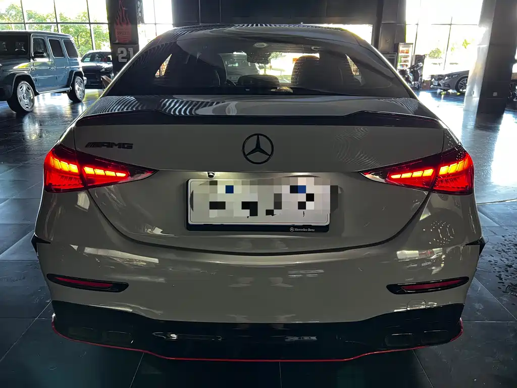 Mercedes-Benz C-Class 2023 — фото 18