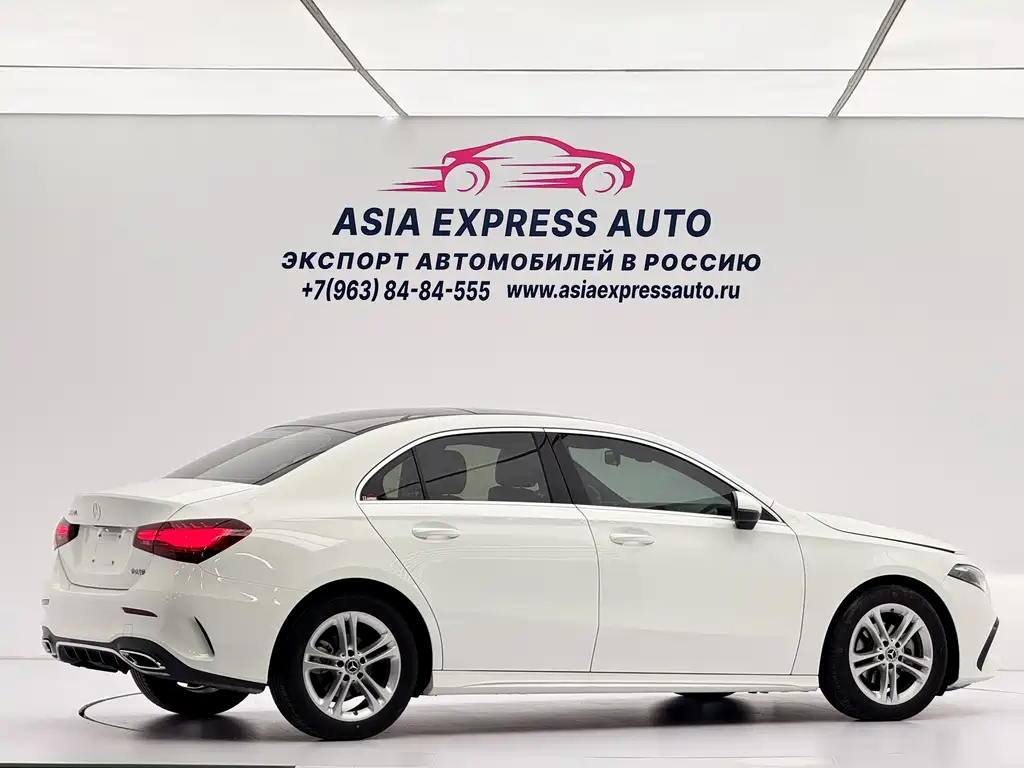Mercedes-Benz A-Class 2023 — фото 4