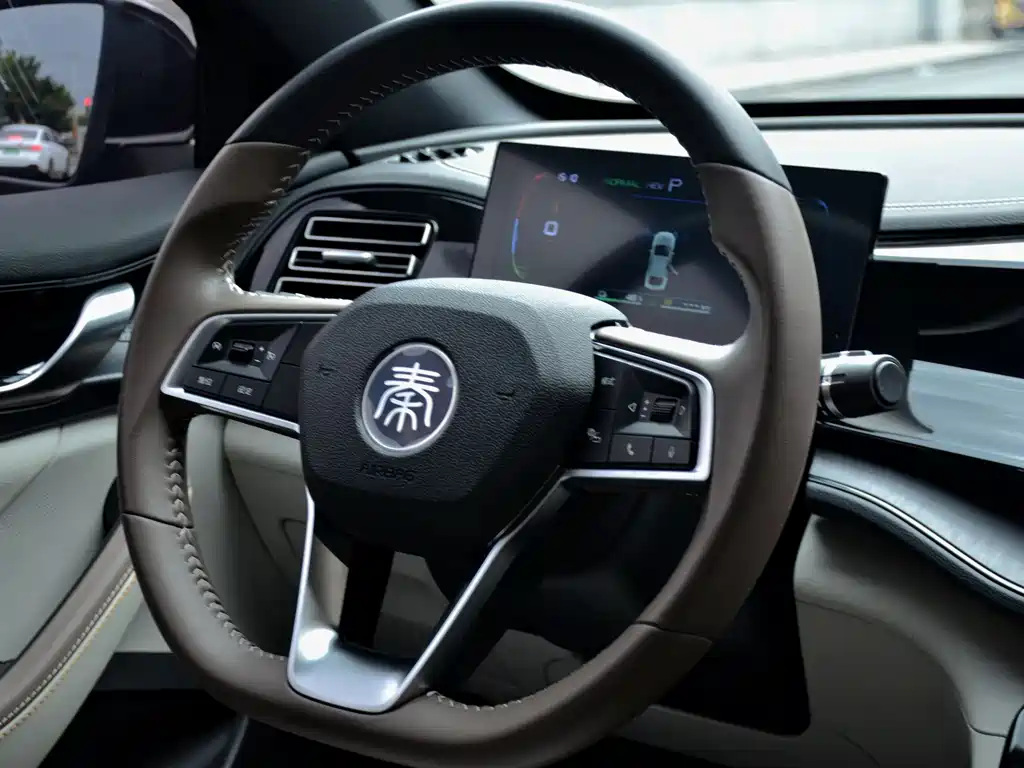 BYD Qin PLUS 2023 — фото 17