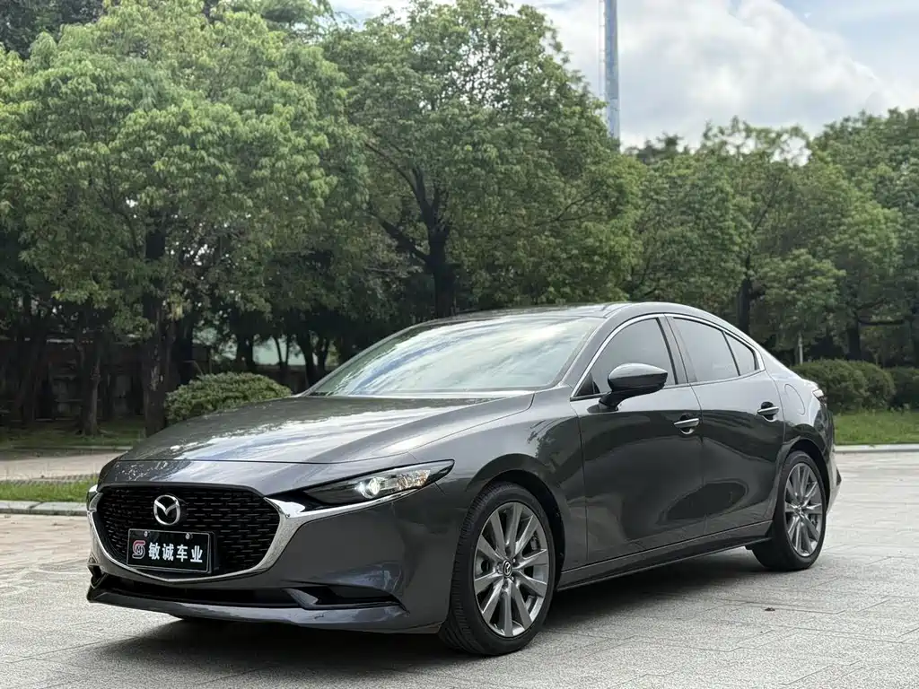 Mazda 3 Axela 2020