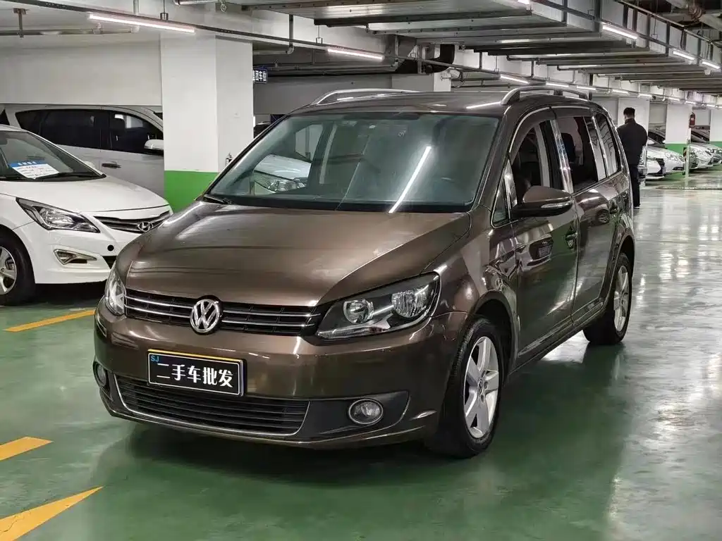Volkswagen Touran 2014