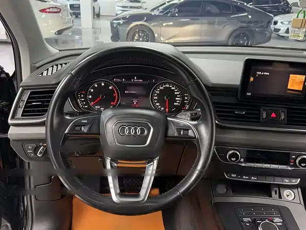 Audi Q5L 2018