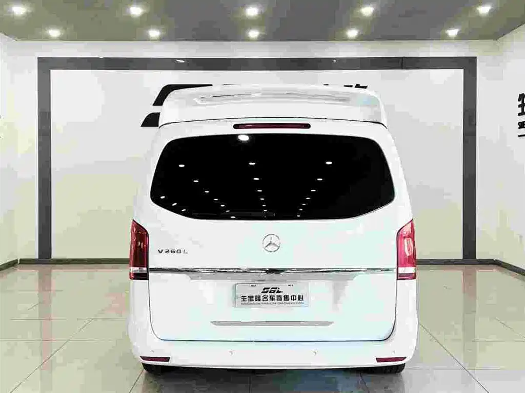 Mercedes-Benz V-Class 2020 — фото 5