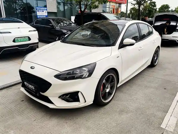 Ford Focus 2021