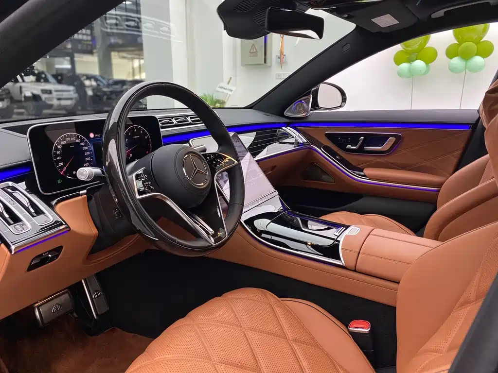 Mercedes-Benz Maybach S-Class 2023 — фото 6