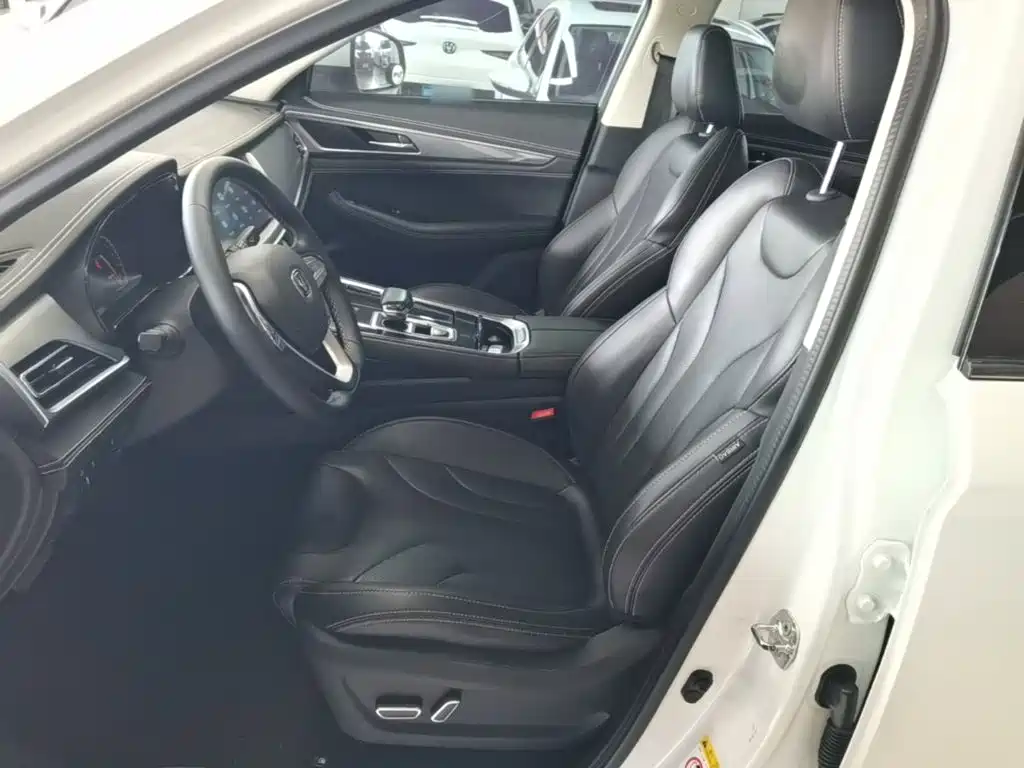Changan CS85 COUPE 2022 — фото 12