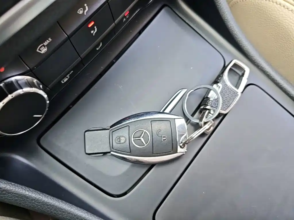 Mercedes-Benz GLA 2016 — фото 9