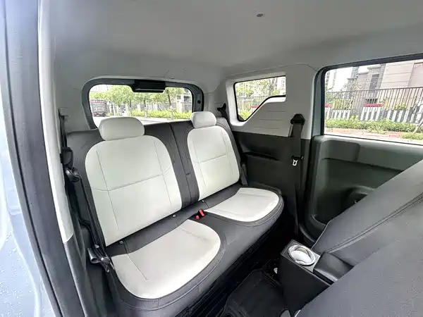 Geely Galaxy Panda 2024
