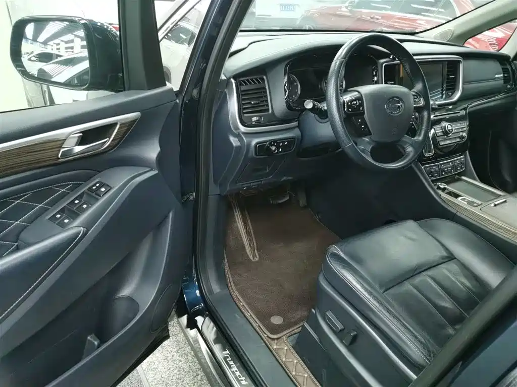 GAC Motor Trumpchi M8 2020 — фото 12